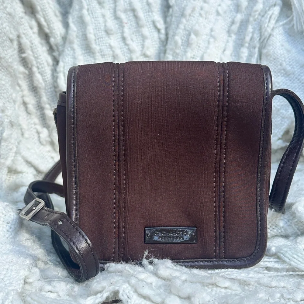 Vintage Coach Mini Neo Flap - Picture 5 of 12